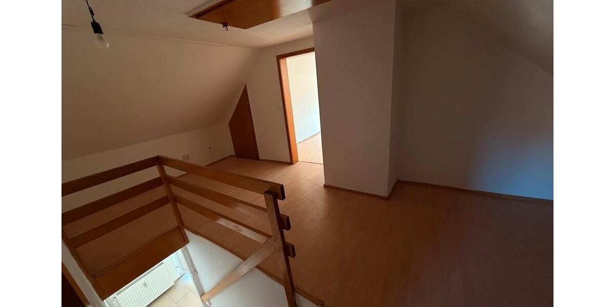 Etagenwohnung Rodgau - 3 Zimmer, 90 m&sup2;, 1.150&euro; | Angebot:26019508