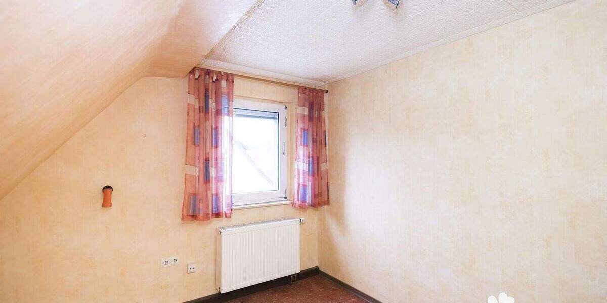 Mehrfamilienhaus, Wohnhaus Mömlingen - 9 Zimmer, 196 m&sup2;, 335.000&euro; | Angebot:25693773