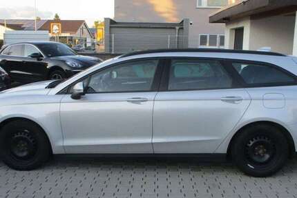 Ford Mondeo 112.182 km 14.589 &euro; Babenhausen 64832