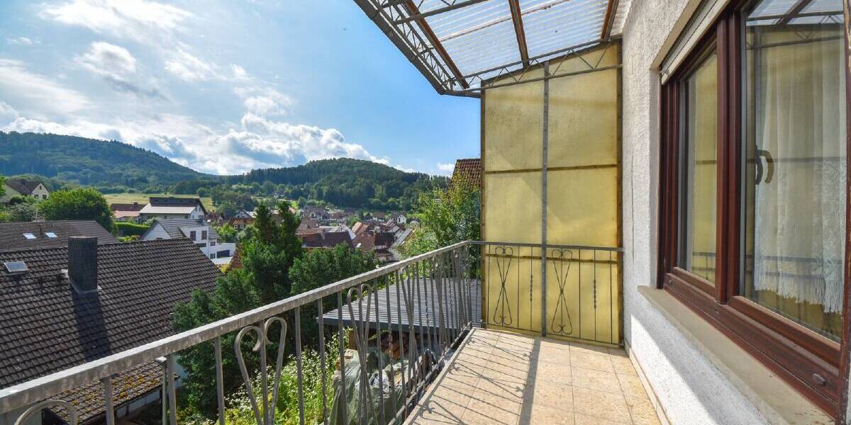 Einfamilienhaus Laufach Hain - 7 Zimmer, 120 m&sup2;, 345.000&euro; | Angebot:25693332