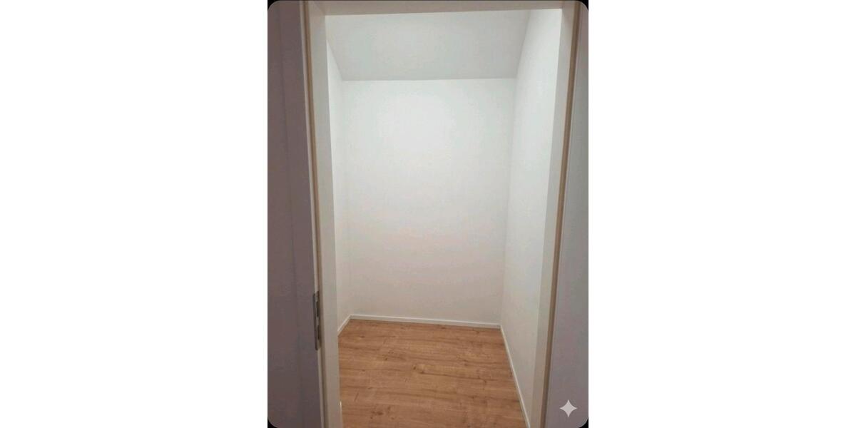 Etagenwohnung Heimbuchenthal - 3 Zimmer, 106 m&sup2;, 950&euro; | Angebot:26278940