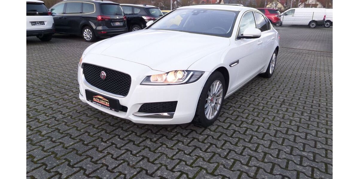 Jaguar XF 62.700 km 21.400 &euro; Erlenbach a. Main 63906