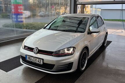 VW Golf 144.500 km 14.900 &euro; Hanau 63452