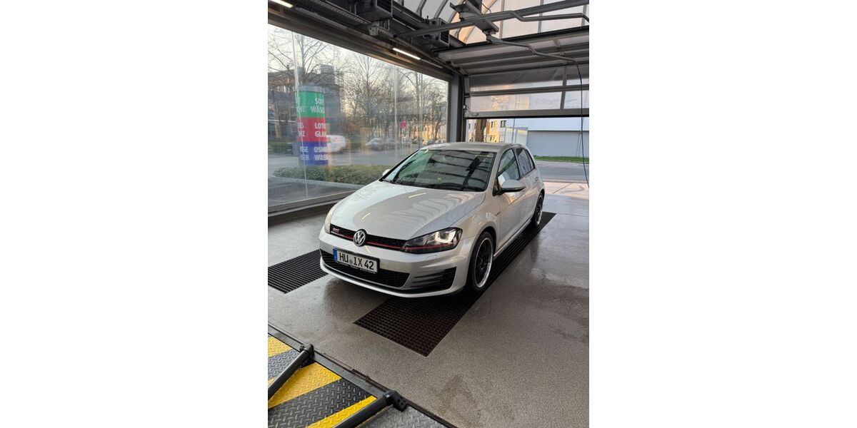 VW Golf 144.500 km 14.900 &euro; Hanau 63452