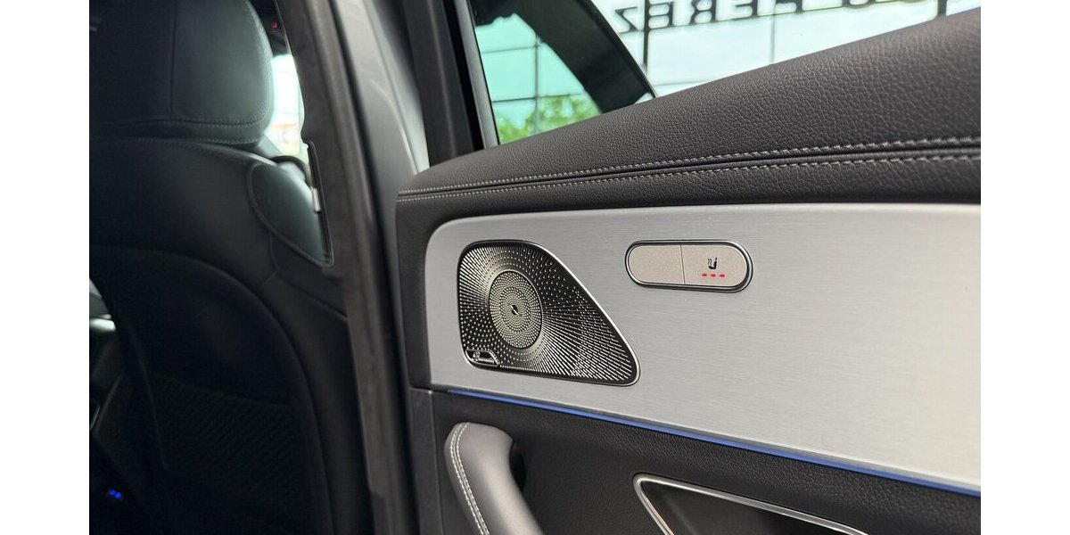 Mercedes-Benz GLE 300 d 4M AMG DISTRON.-STANDHEIZ-AIRMATIC-AHK 13.546 km 83.899 &euro; Groß-Umstadt 64823