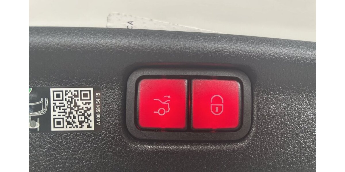 Mercedes-Benz C 300 e AMG PREMIUM NIGHT-BURMESTER-MEMORY-360°! 24.775 km 46.489 &euro; Groß-Umstadt 64823