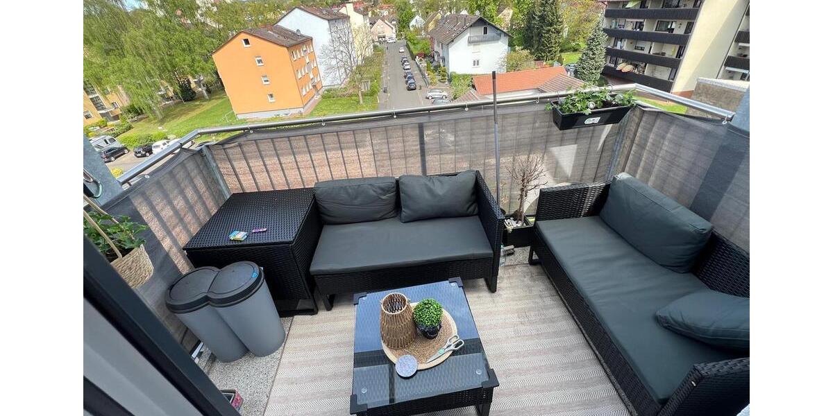 Dachgeschoßwohnung Aschaffenburg Damm - 2 Zimmer, 60 m&sup2;, 800&euro; | Angebot:26305554