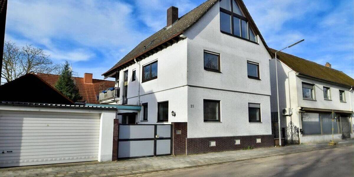 Einfamilienhaus Babenhausen - 6 Zimmer, 220 m&sup2;, 349.000&euro; | Angebot:26082001