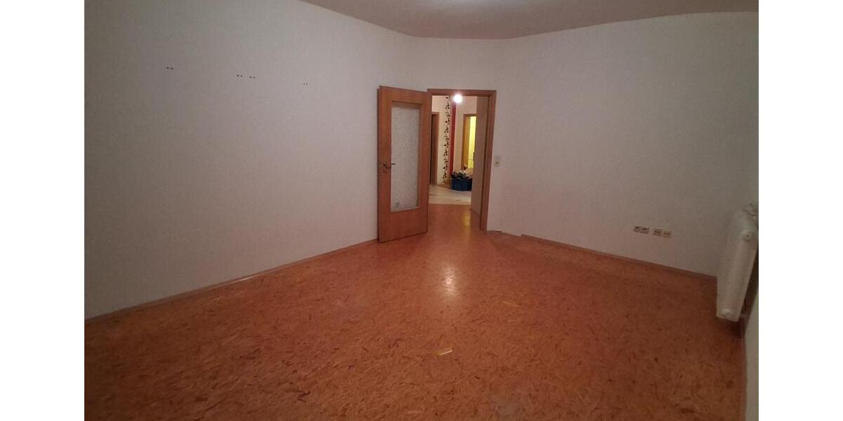 Etagenwohnung Sulzbach am Main - 6 Zimmer, 106 m&sup2;, 900&euro; | Angebot:25336001