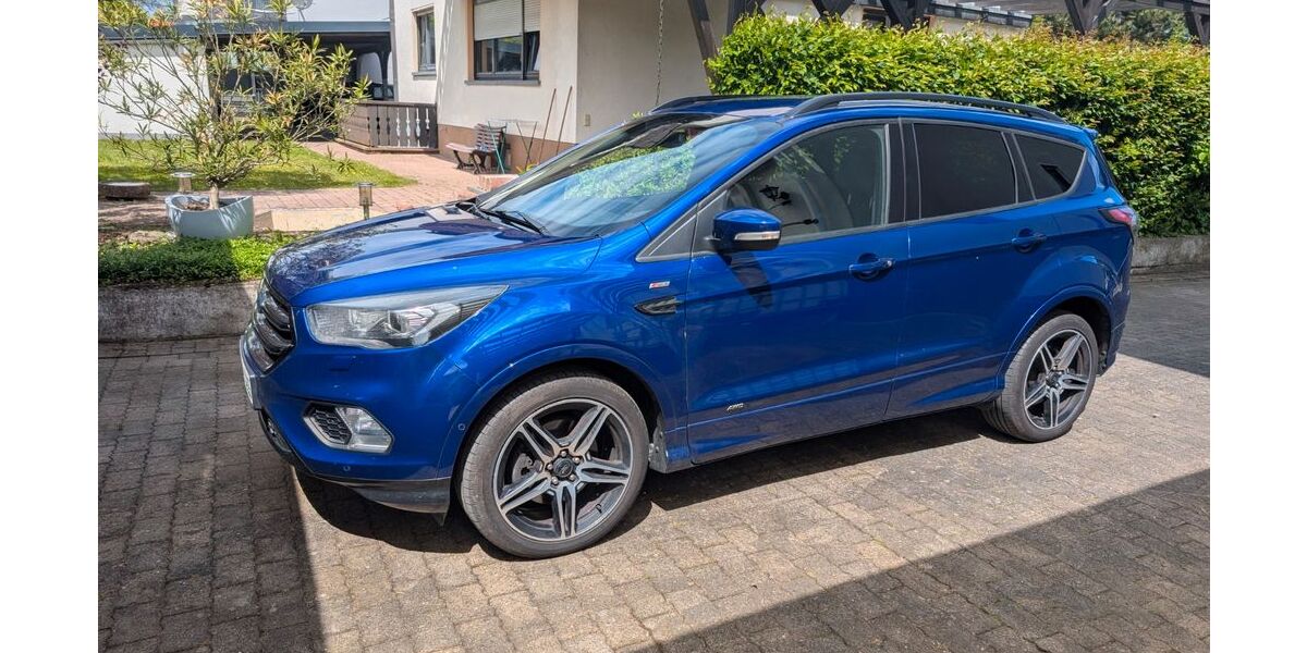 Ford Kuga 127.188 km 15.000 &euro; Lützelbach 64750