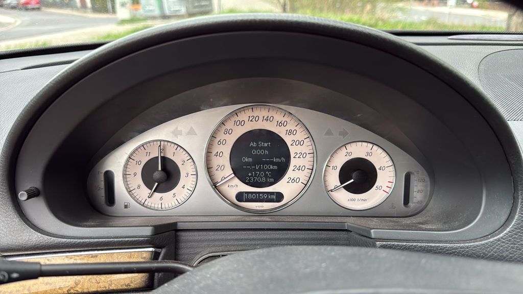 Mercedes-Benz E 280 180.525 km 6.500 &euro; Maintal 63477