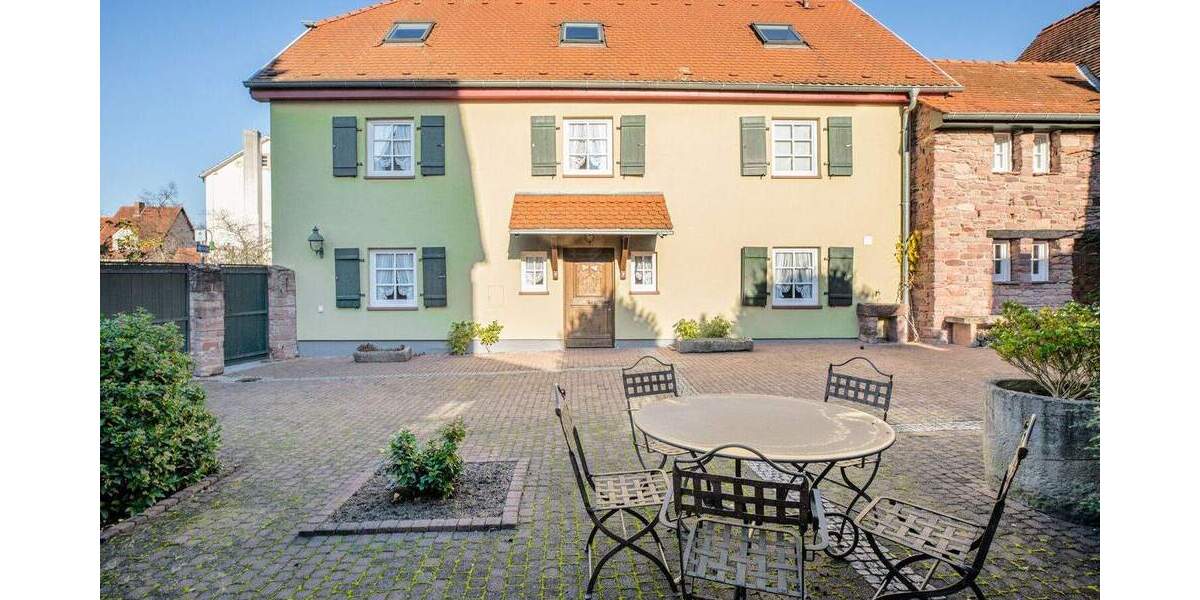 Einfamilienhaus Dietzenbach - 8 Zimmer, 404 m&sup2;, 1.100.000&euro; | Angebot:25689000