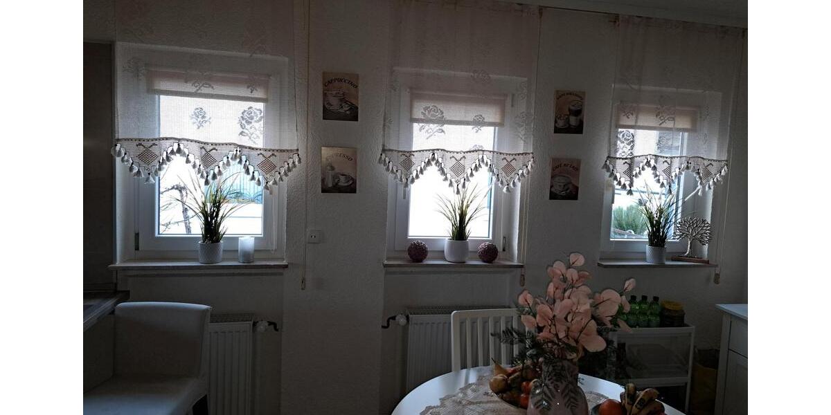 Einfamilienhaus Freigericht - 4 Zimmer, 235 m&sup2;, 2.000&euro; | Angebot:25365735