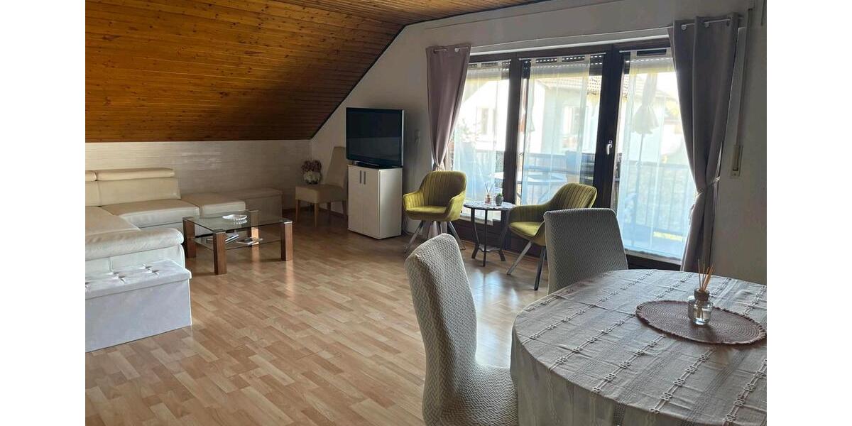Dachgeschoßwohnung Aschaffenburg Gailbach - 3 Zimmer, 85 m&sup2;, 700&euro; | Angebot:26620659