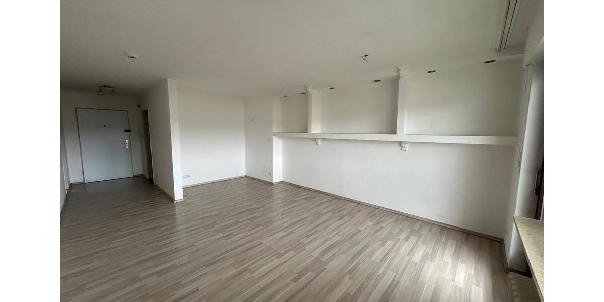 Etagenwohnung Aschaffenburg Damm - 1 Zimmer, 37 m&sup2;, 600&euro; | Angebot:25804383