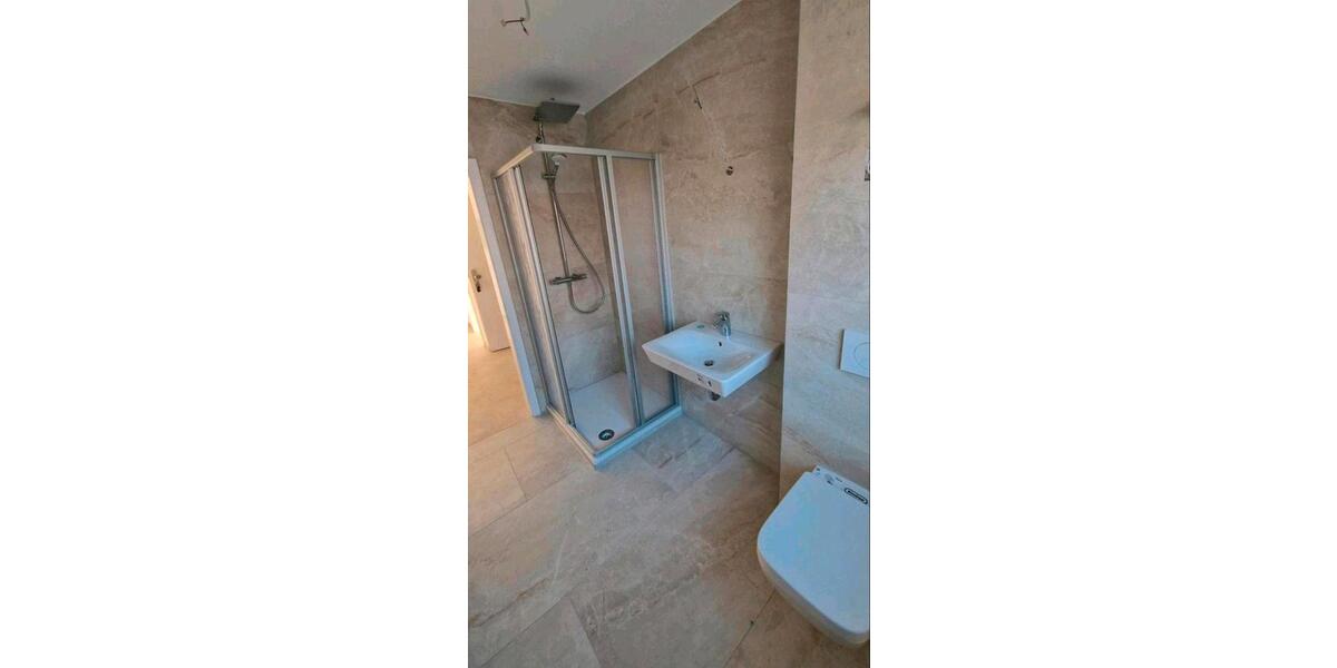Etagenwohnung Goldbach - 4 Zimmer, 97 m&sup2;, 1.100&euro; | Angebot:26407095