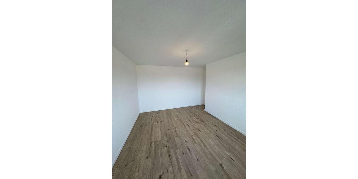 Etagenwohnung Großkrotzenburg - 3 Zimmer, 64 m&sup2;, 745&euro; | Angebot:25477503