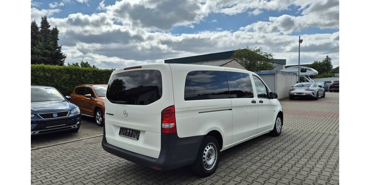 Mercedes-Benz Vito Tourer 114 CDI extralang Pro, 9 Sitzer, 2 Sch 37.038 km 27.890 &euro; Rodgau 63110