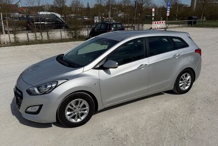 Hyundai i30 198.800 km 5.900 &euro; Aschaffenburg 63739