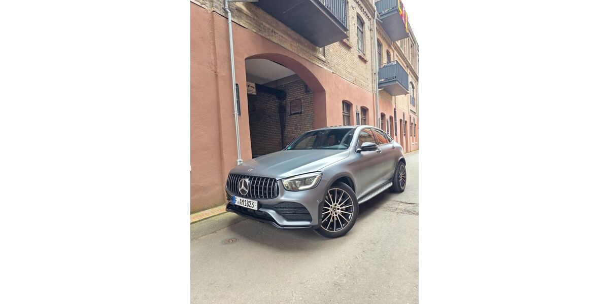 Mercedes-Benz GLC 300 75.000 km 40.900 &euro; Gründau 63584