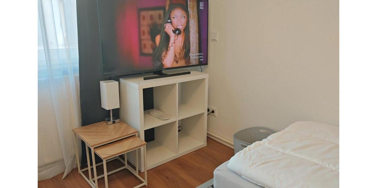 Erdgeschoßwohnung Aschaffenburg Österreicher Kolonie - 1 Zimmer, 10 m&sup2;, 250&euro; | Angebot:25998917