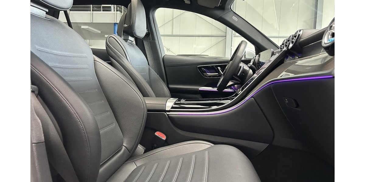 Mercedes-Benz GLC 300 4M AMG PREMIUM + DISTRONIC-PANORAMA-19´´ 8.479 km 58.280 &euro; Groß-Umstadt 64823