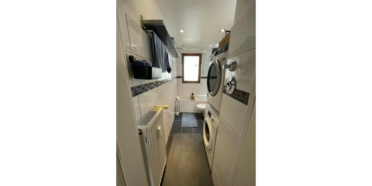 Etagenwohnung Hanau - 3 Zimmer, 86 m&sup2;, 1.460&euro; | Angebot:25988974