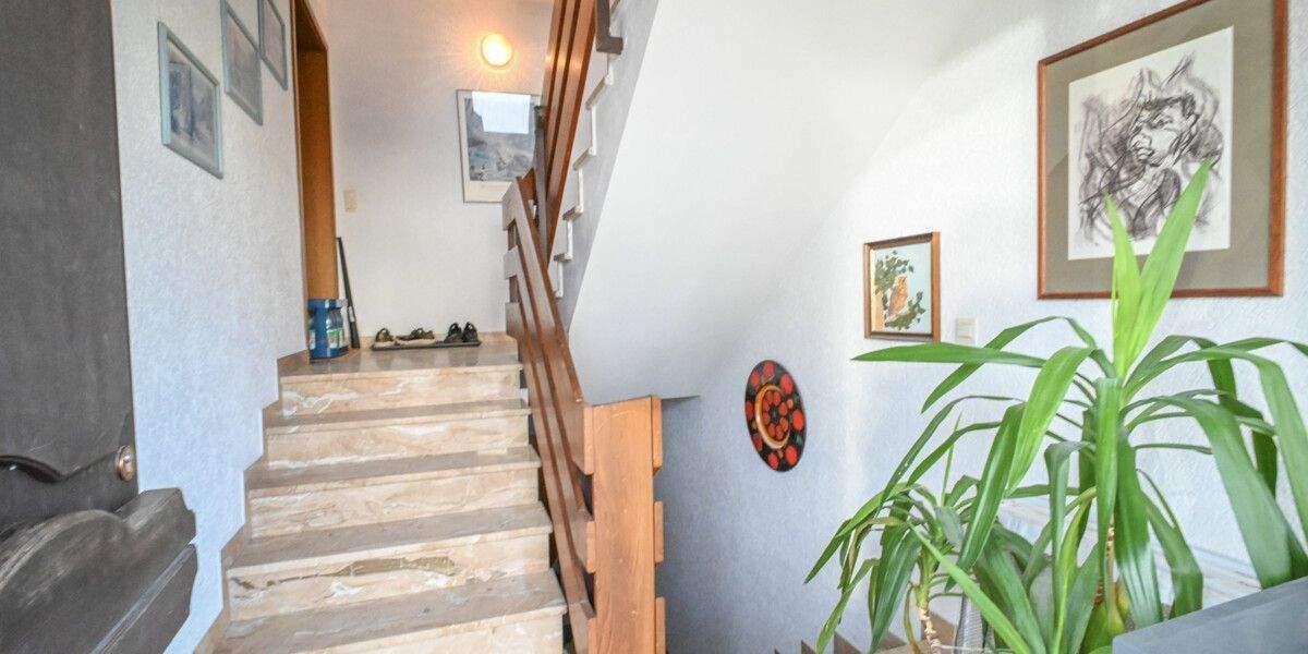 Etagenwohnung Großostheim - 4 Zimmer, 108 m&sup2;, 1.100&euro; | Angebot:26345554