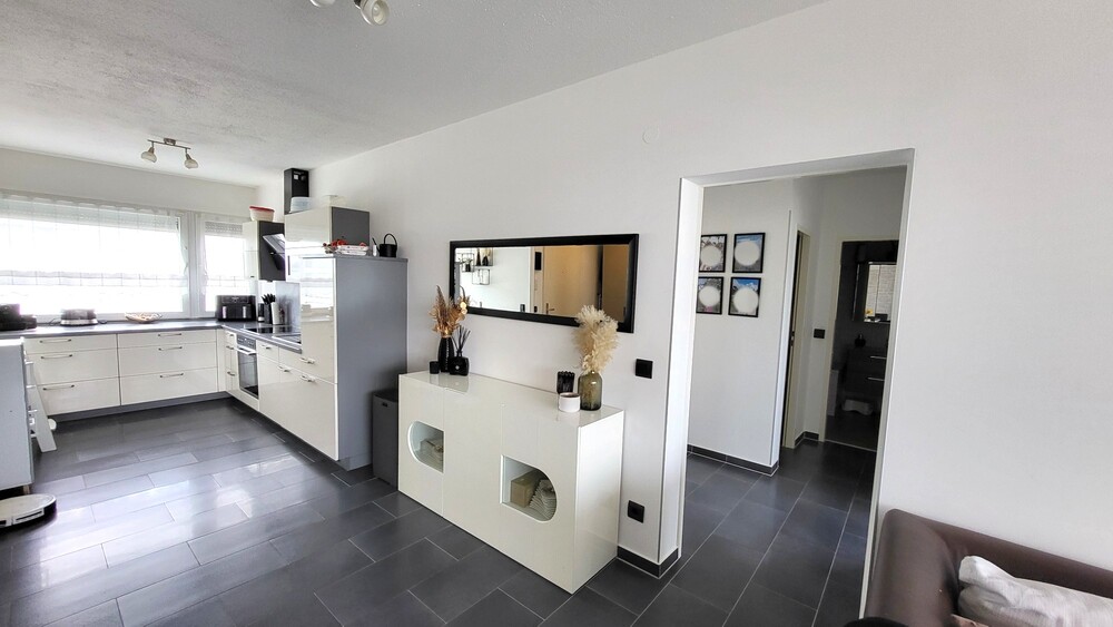 Verkaufsstart! Modern sanierte 3 Zimmer-ETW in Ruhe und Blicklage - Etagenwohnung Bruchköbel | Angebot:25972173