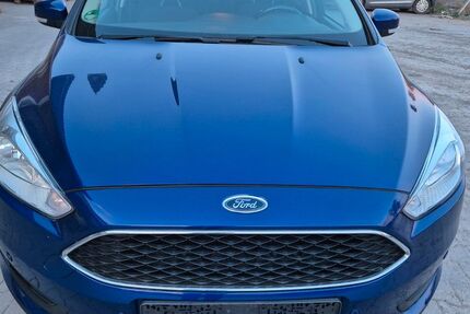 Ford Focus 51.231 km 5.950 &euro; Dietzenbach 63128