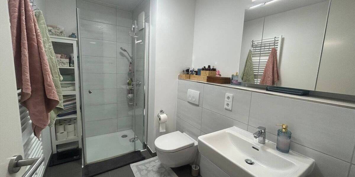 Etagenwohnung Hanau Kesselstadt - 2 Zimmer, 56 m&sup2;, 670&euro; | Angebot:26092264