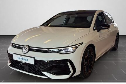 VW Golf 9.000 km 32.480 &euro; Aschaffenburg 63741