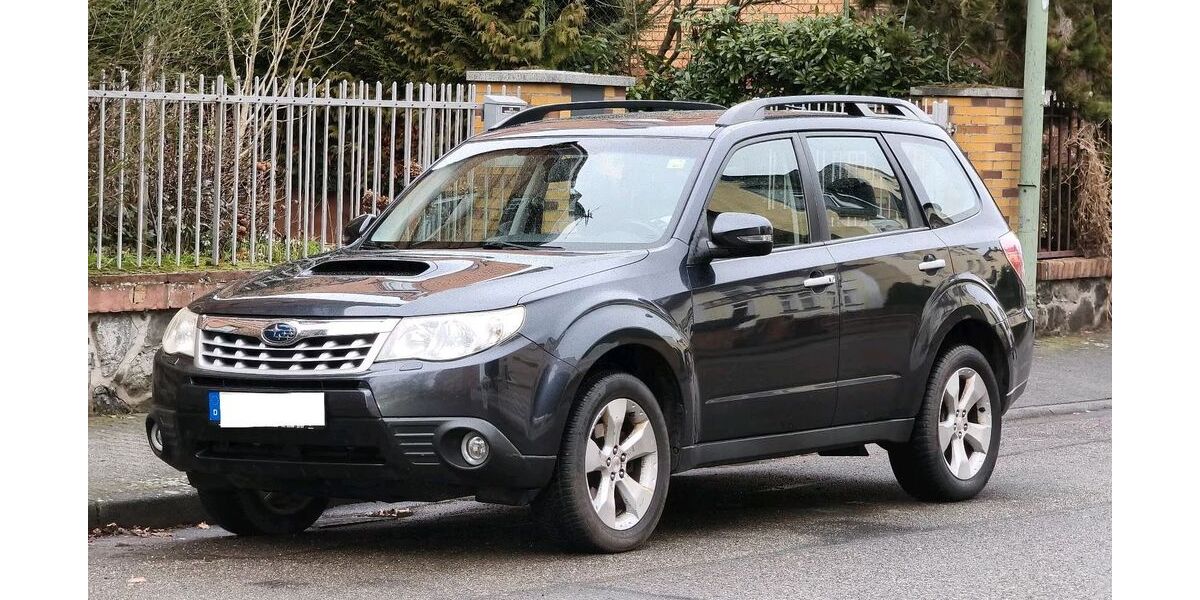 Subaru Forester 223.000 km 5.100 &euro; Hanau 63454
