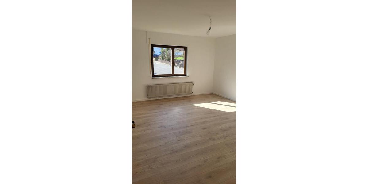 Etagenwohnung Linsengericht - 3.5 Zimmer, 120 m&sup2;, 1.100&euro; | Angebot:26649777
