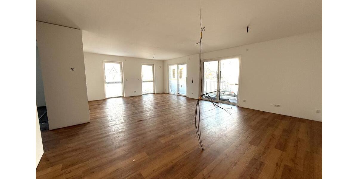 Etagenwohnung Gelnhausen - 3 Zimmer, 105 m&sup2;, 1.450&euro; | Angebot:23409417