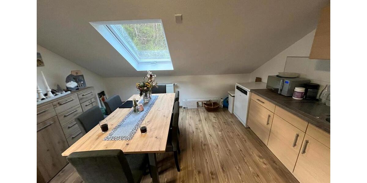 Dachgeschoßwohnung Großheubach - 2 Zimmer, 49 m&sup2;, 570&euro; | Angebot:26042048