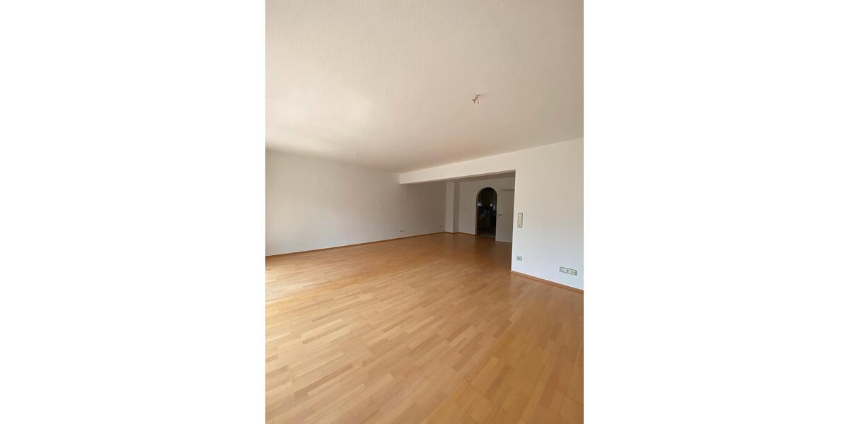 Doppelhaushälfte Bruchköbel - 6 Zimmer, 170 m&sup2;, 550.000&euro; | Angebot:26820265