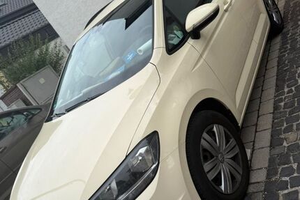 VW Touran 215.000 km 9.200 &euro; Hanau 63456