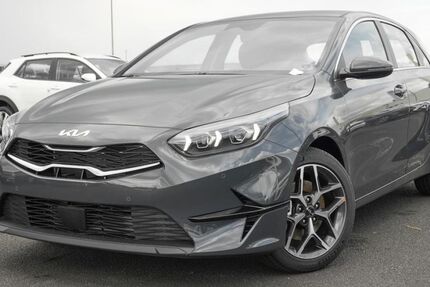 Kia ceed / Ceed 2.990 km 26.339 &euro; Aschaffenburg 63741