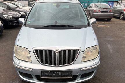 Lancia Phedra 173.000 km 3.990 &euro; Hanau 63450