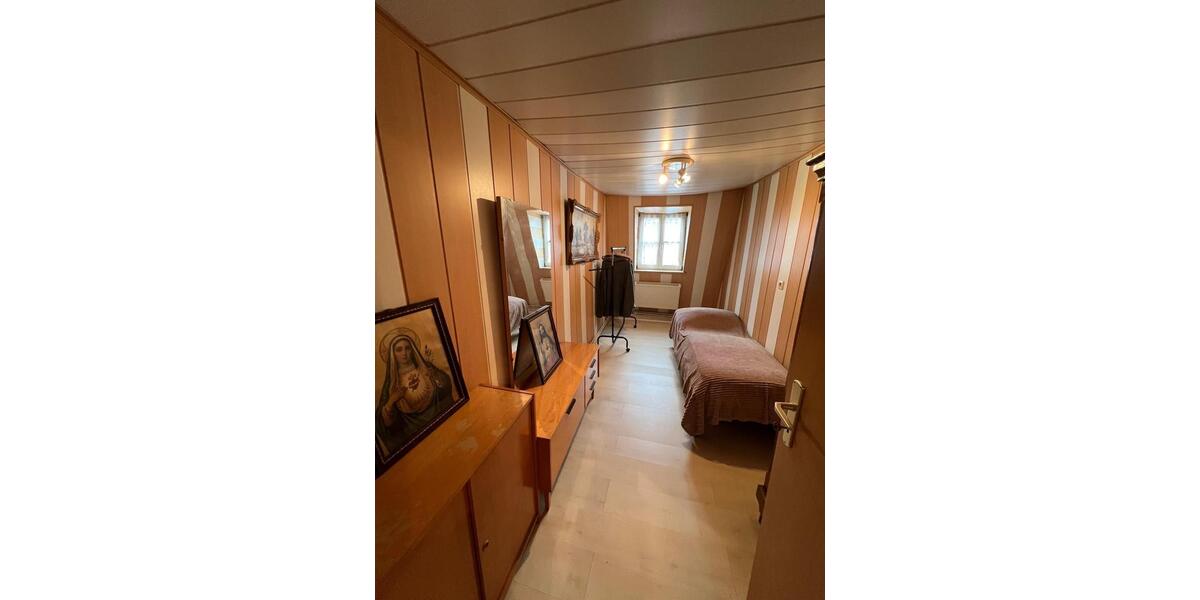 Reihenhaus Schaafheim - 10 Zimmer, 240 m&sup2;, 385.000&euro; | Angebot:26325108