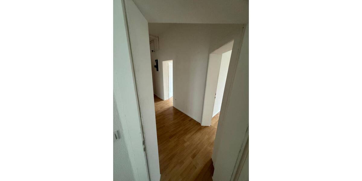 Etagenwohnung Hanau Lamboy - 3 Zimmer, 70 m&sup2;, 730&euro; | Angebot:26128052