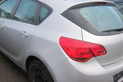 Opel Astra 89.958 km 5.900 &euro; Aschaffenburg 63741