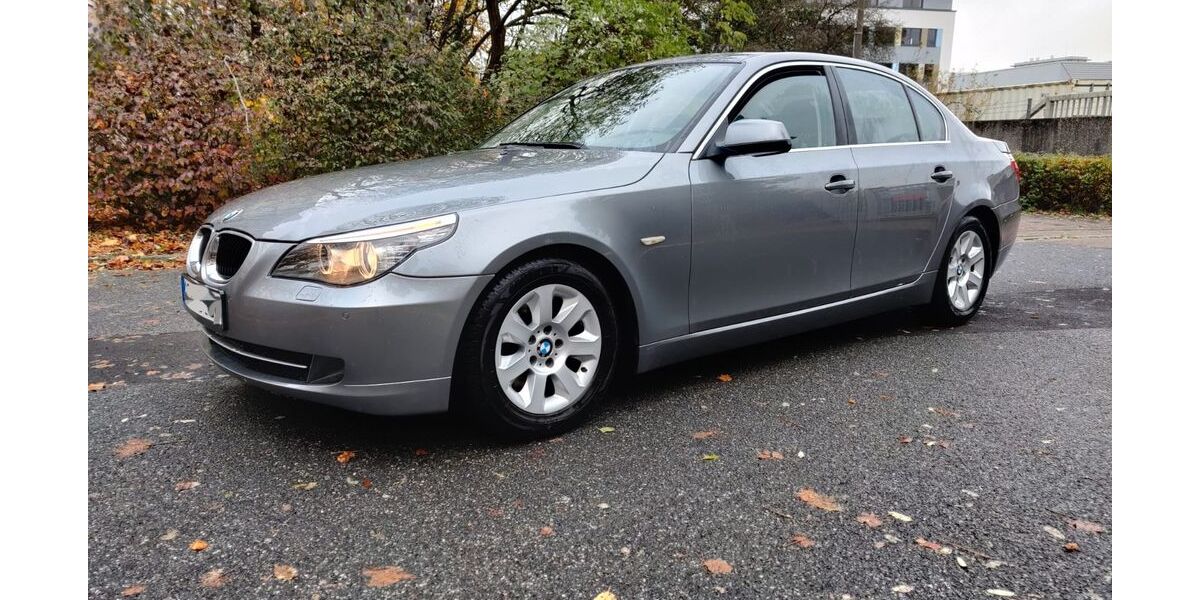 BMW 523 153.000 km 9.000 &euro; Heusenstamm 63150