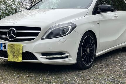 Mercedes-Benz B 180 299.555 km 5.000 &euro; linsengericht 63589
