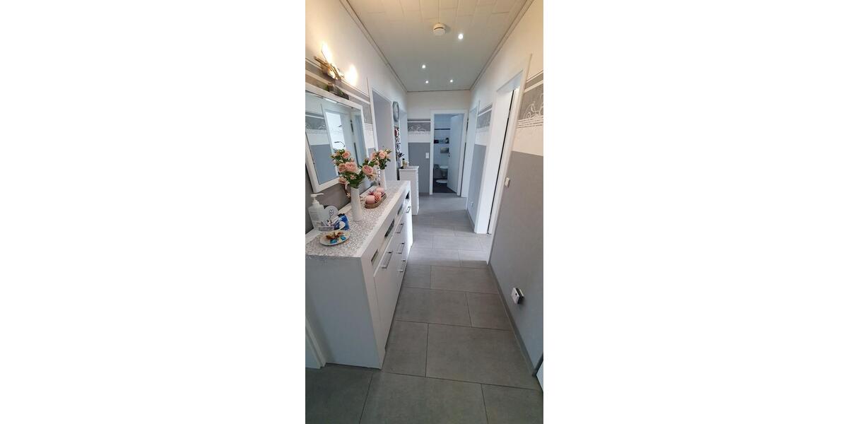 Etagenwohnung Großostheim - 4 Zimmer, 87 m&sup2;, 325.000&euro; | Angebot:26123011