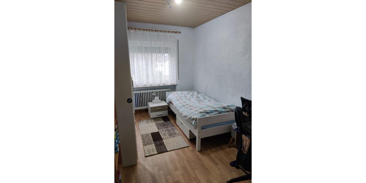 Etagenwohnung Breuberg - 4 Zimmer, 85 m&sup2;, 180.000&euro; | Angebot:24469401