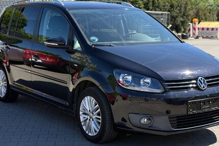 VW Touran 179.000 km 7.500 &euro; Heusenstamm 63150