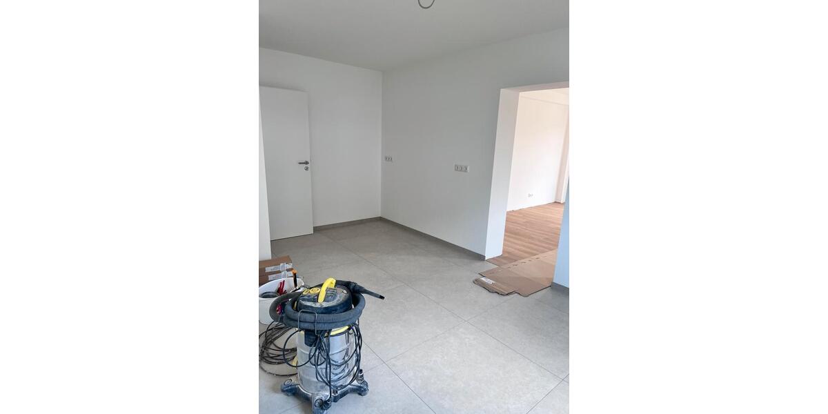 Erdgeschoßwohnung Röllbach - 5 Zimmer, 118 m&sup2;, 1.150&euro; | Angebot:26300377