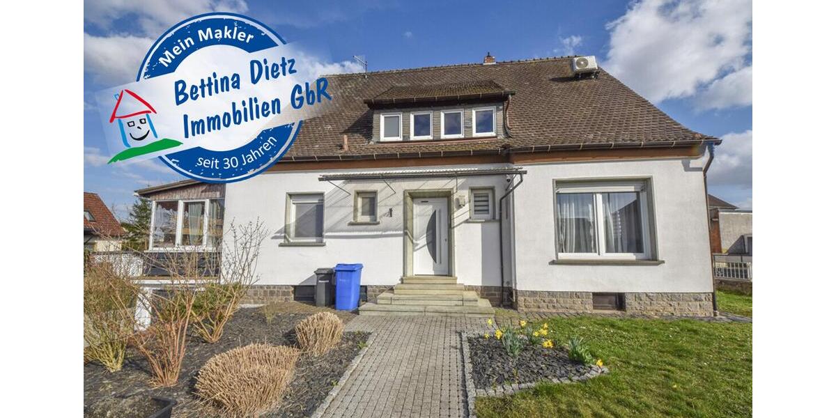 Dachgeschoßwohnung Großostheim - 4 Zimmer, 90 m&sup2;, 880&euro; | Angebot:25752512